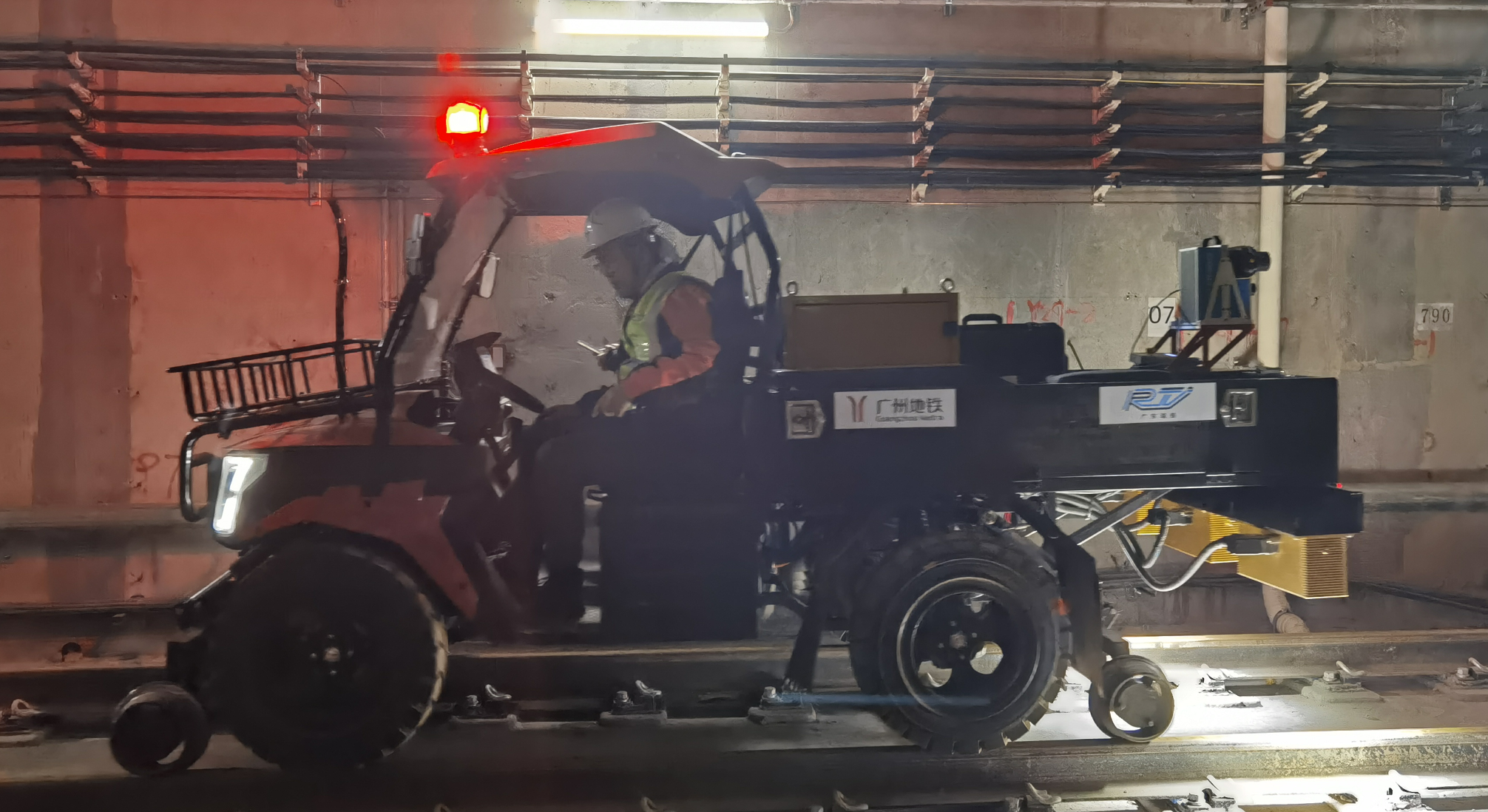 Versatile Hi-Rail Vehicle